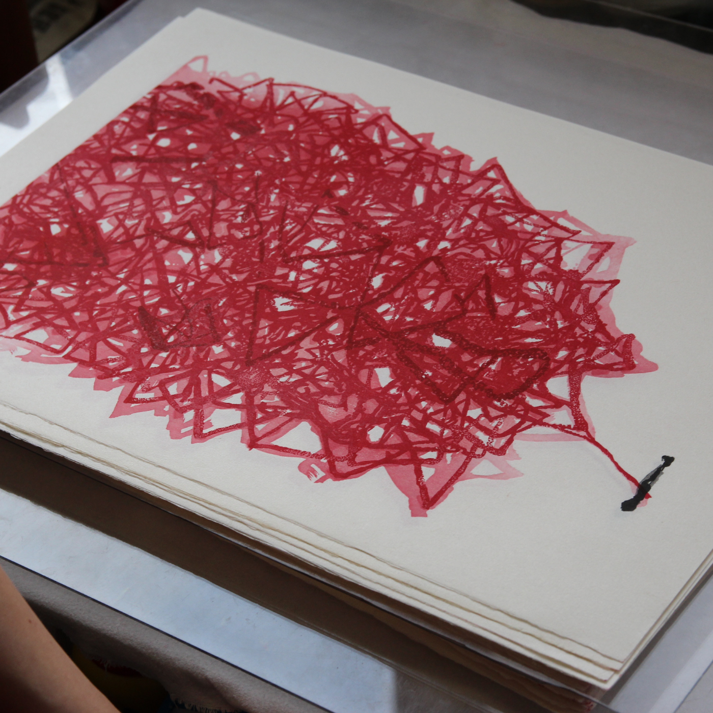 chiharuです Chiharu Shiota Edition | Connected to the Universe – Red Lines
