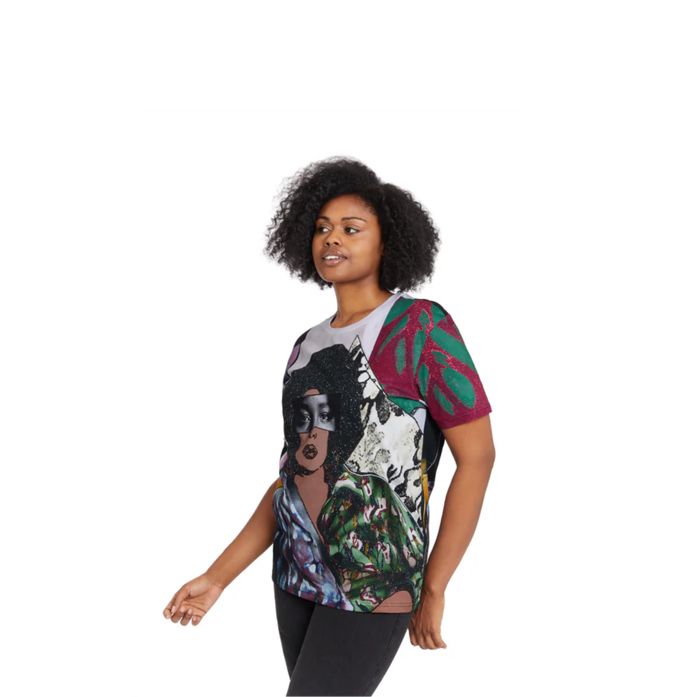 A person wearing the Afro Goddess T-shirt.