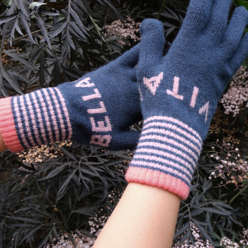 
                      
                        Bella Vita Gloves
                      
                    