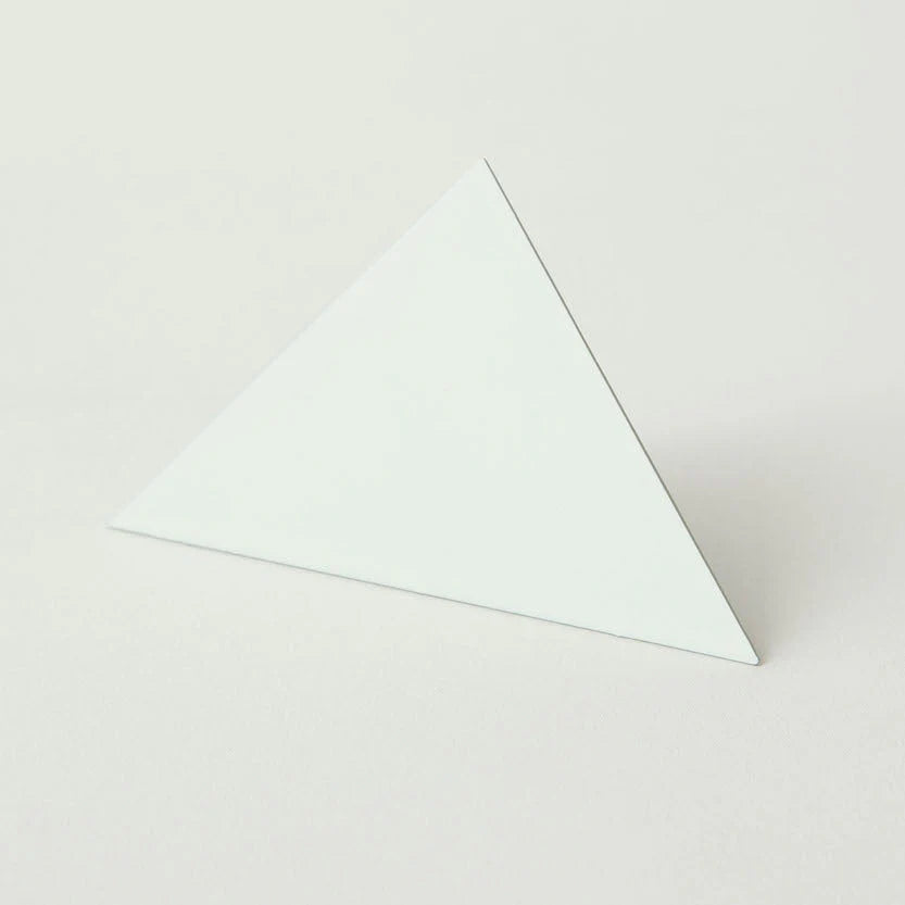 
                      
                        Geometric Photo Clip
                      
                    