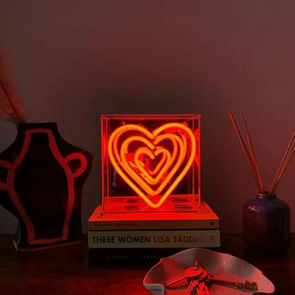 
                  
                    Heart Neon Lightbox
                  
                