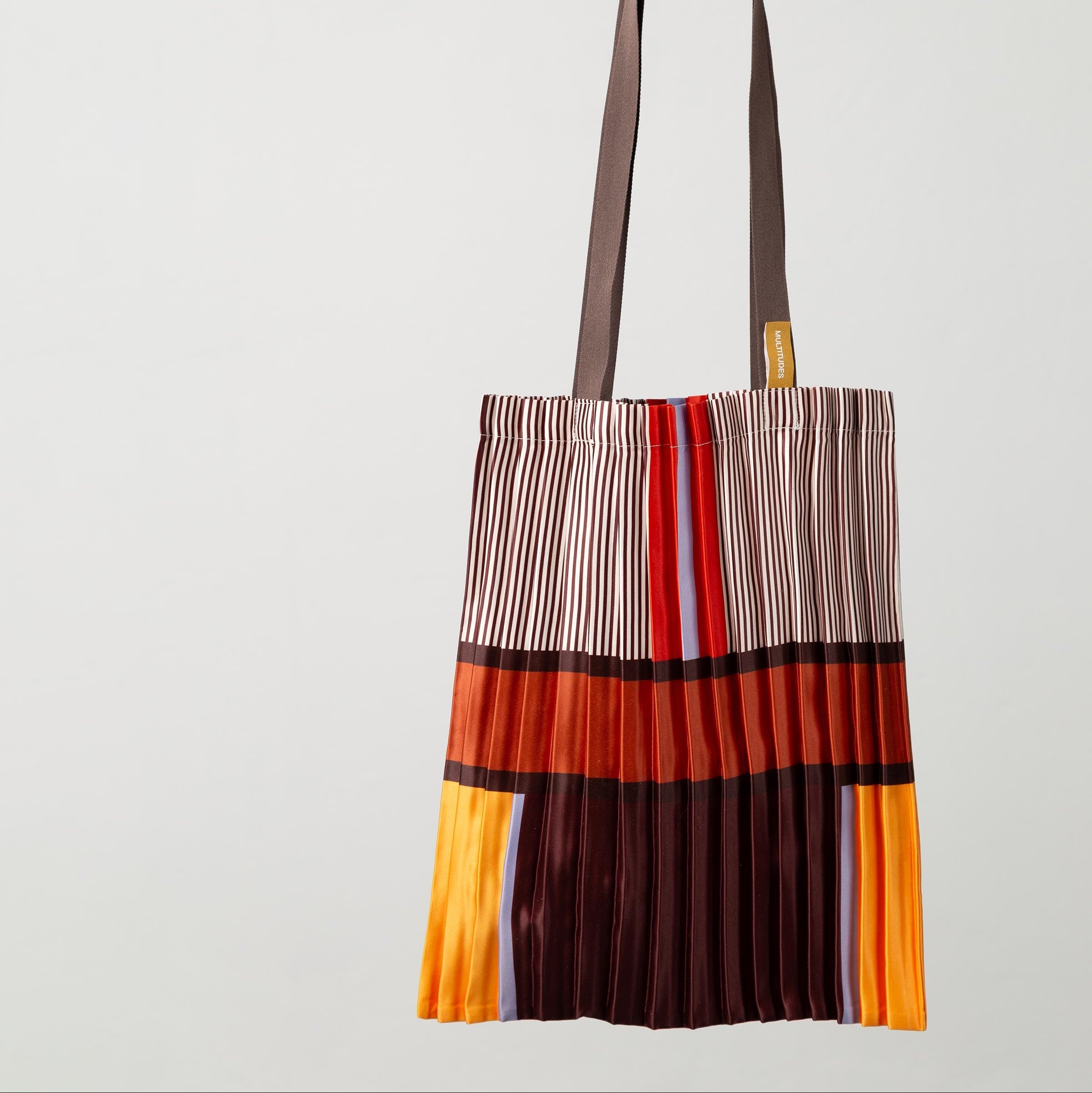 【新品未使用】MULTITUDES TOTE BAG Satin Pleated Multitudes Bag – Southbank Centre Shop