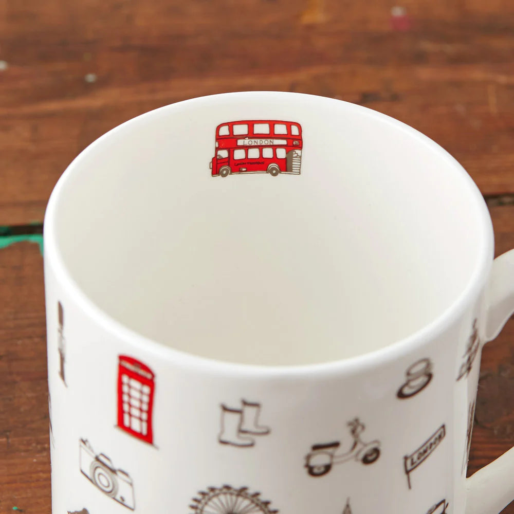 
                      
                        Mug Simply London
                      
                    