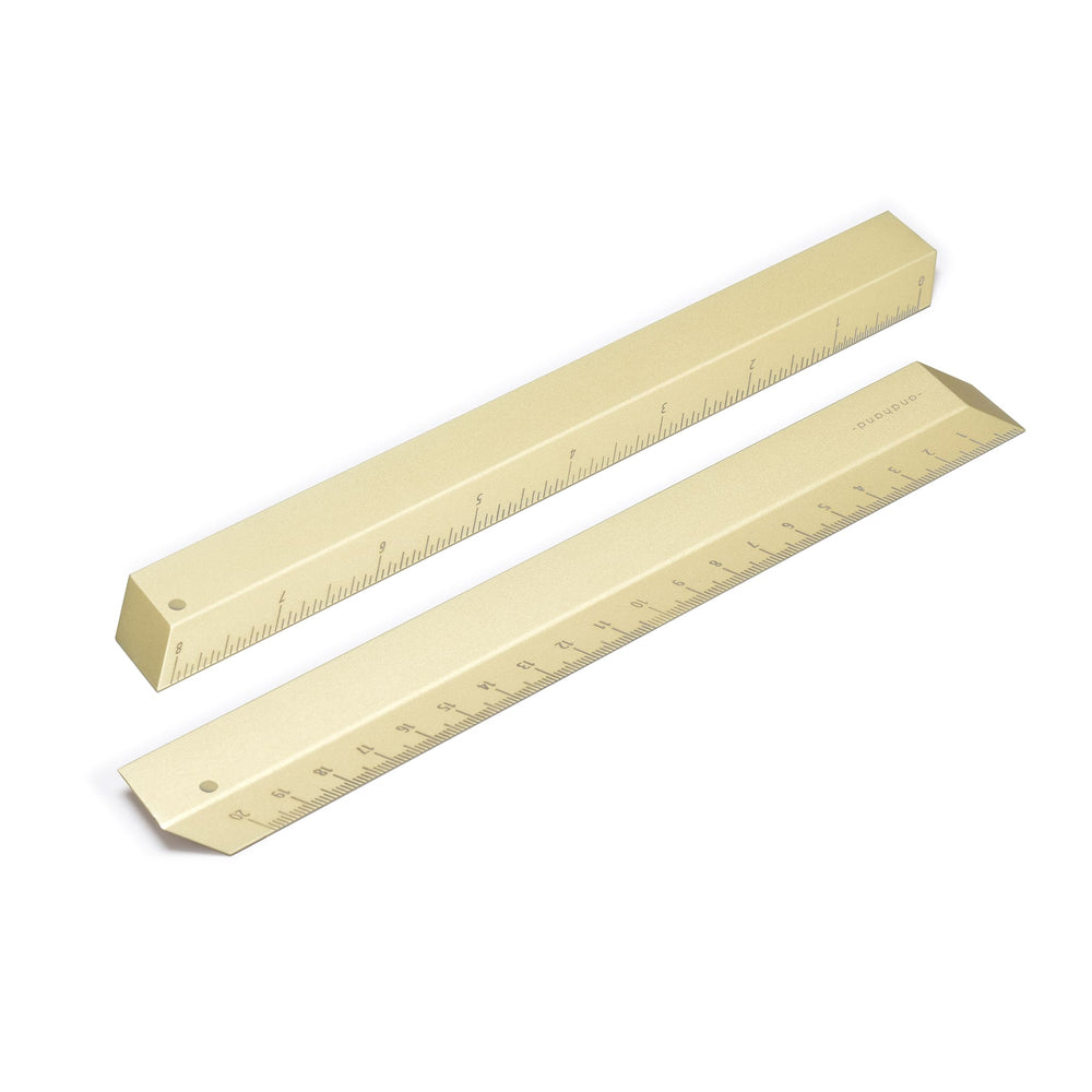 
                  
                    Illusion Ruler
                  
                