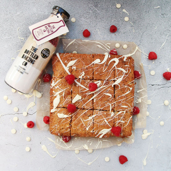 Load image into Gallery viewer, White Chocolate Raspberry Tray Bake
